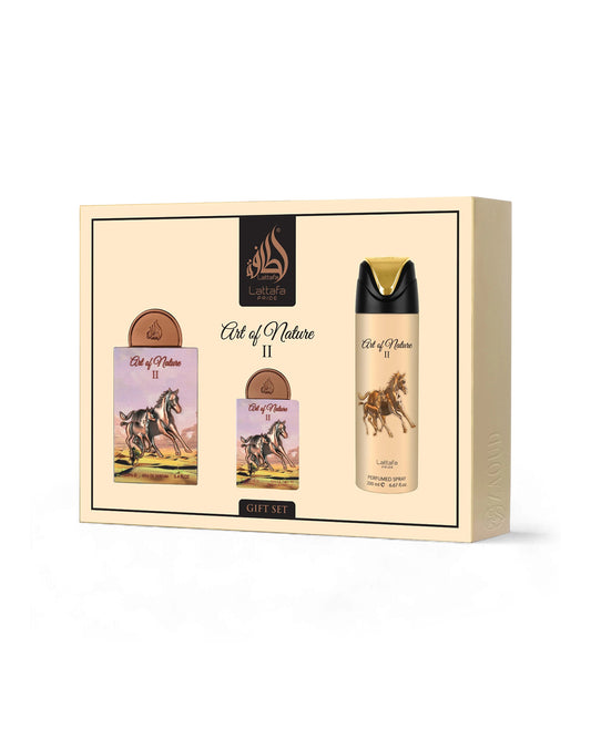 Gift set with 'Art of Nature II' products on a beige background
